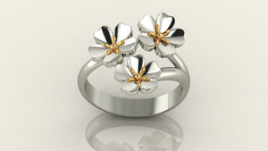 Triple Blossom Ring Triple Blossom Ring
