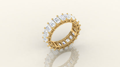 Exquisite Emerald Cut Diamond Ring