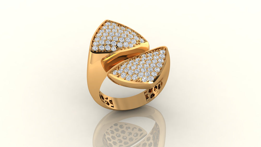 Sparkling Leaf Design Ring